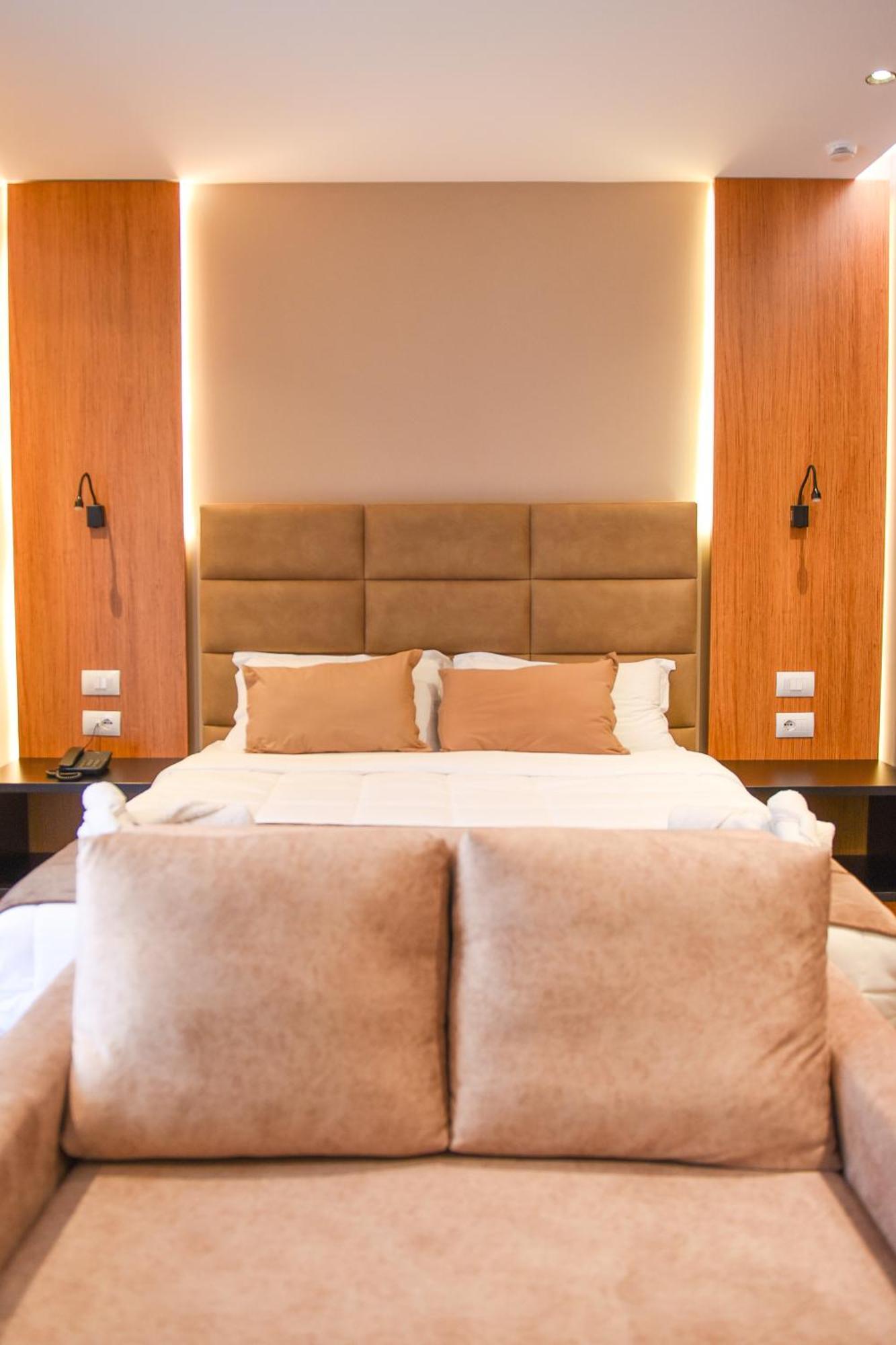 Olivia'S Hill Resort Kryemedhej Luaran gambar