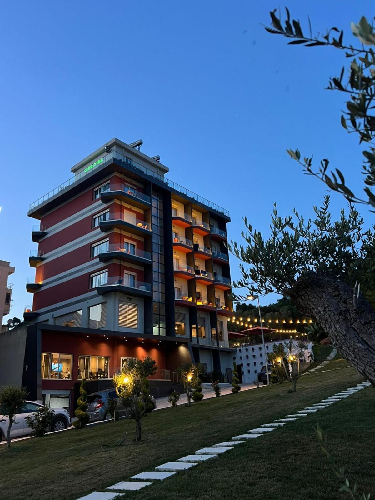Olivia'S Hill Resort Kryemedhej Luaran gambar