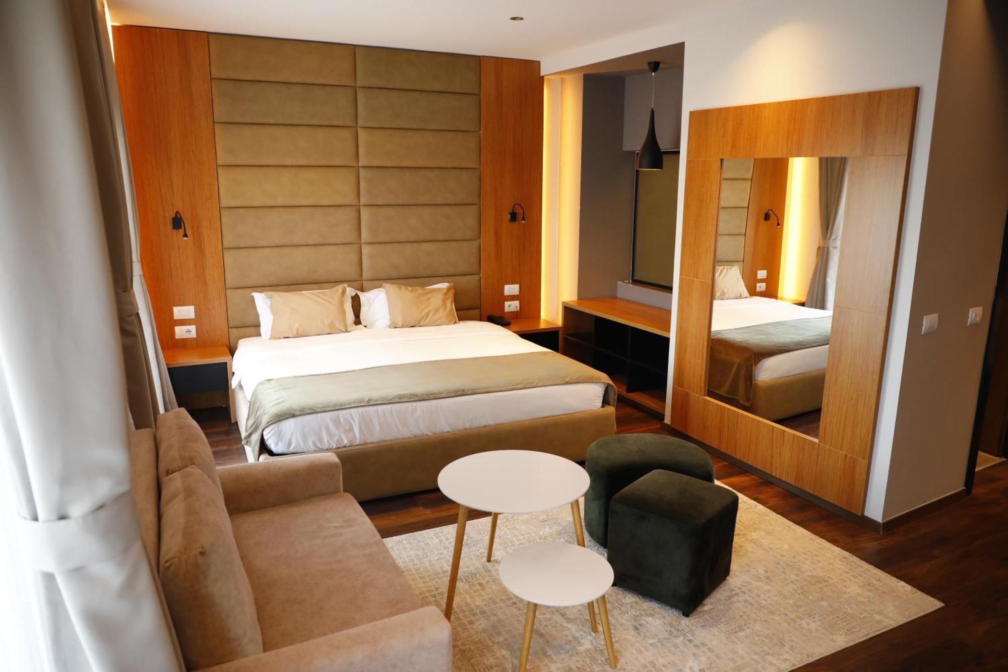 Olivia'S Hill Resort Kryemedhej Luaran gambar